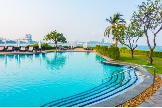 Majestique Signature Towers Amenities - Senior Citizens Area